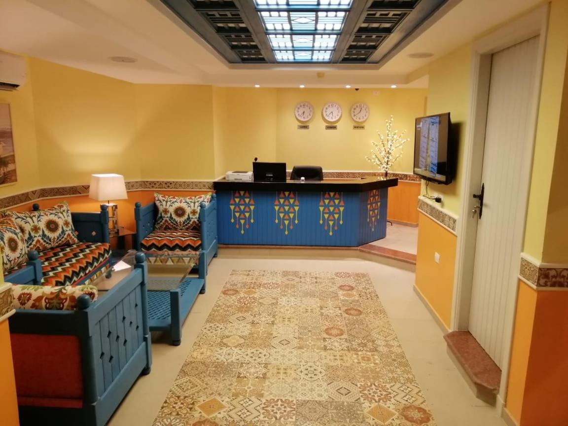 Almadiafa - المضيفه Hotell Kairo Exteriör bild