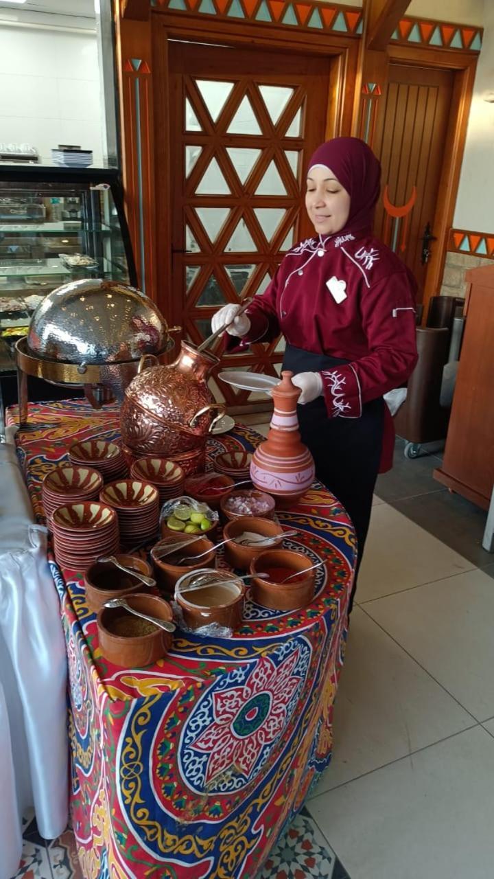Almadiafa - المضيفه Hotell Kairo Exteriör bild