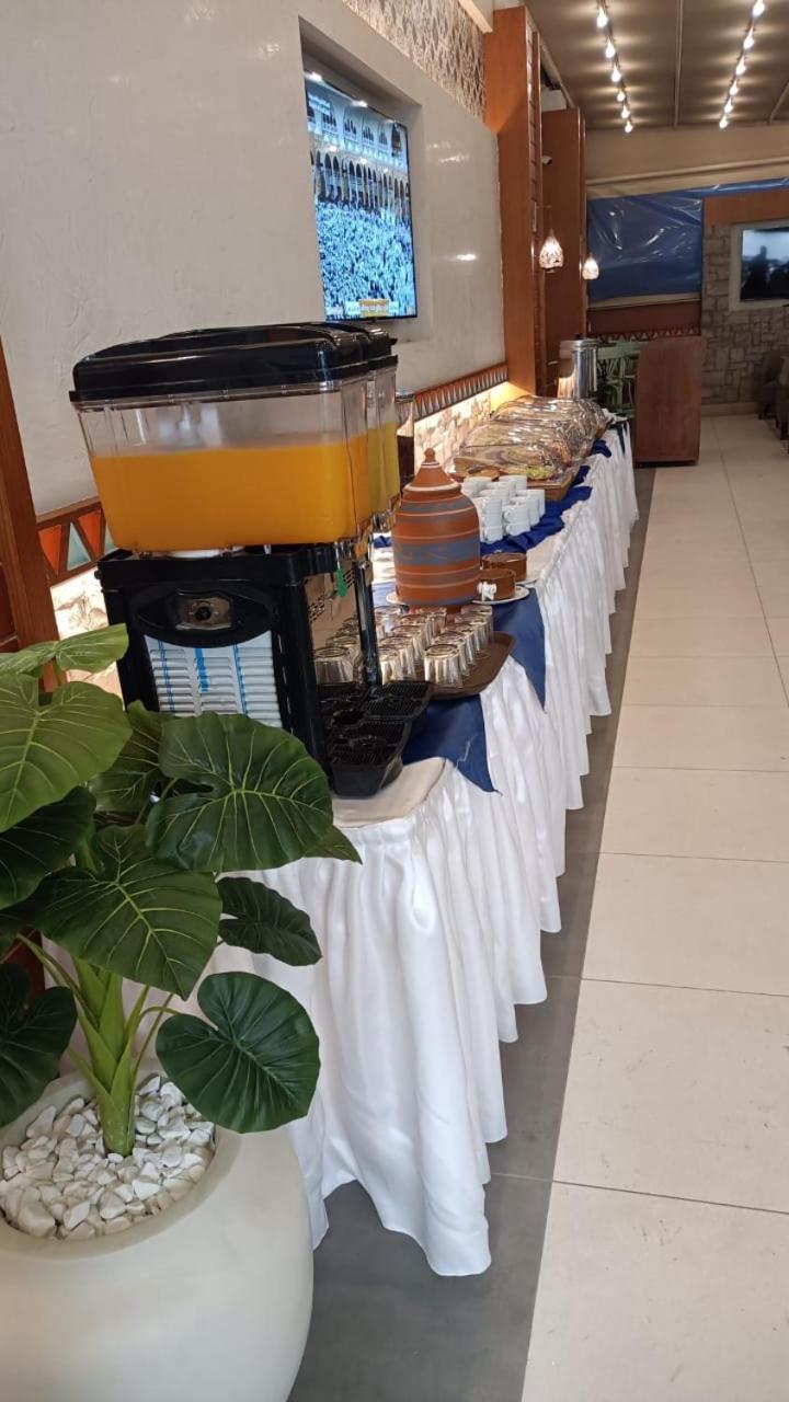Almadiafa - المضيفه Hotell Kairo Exteriör bild